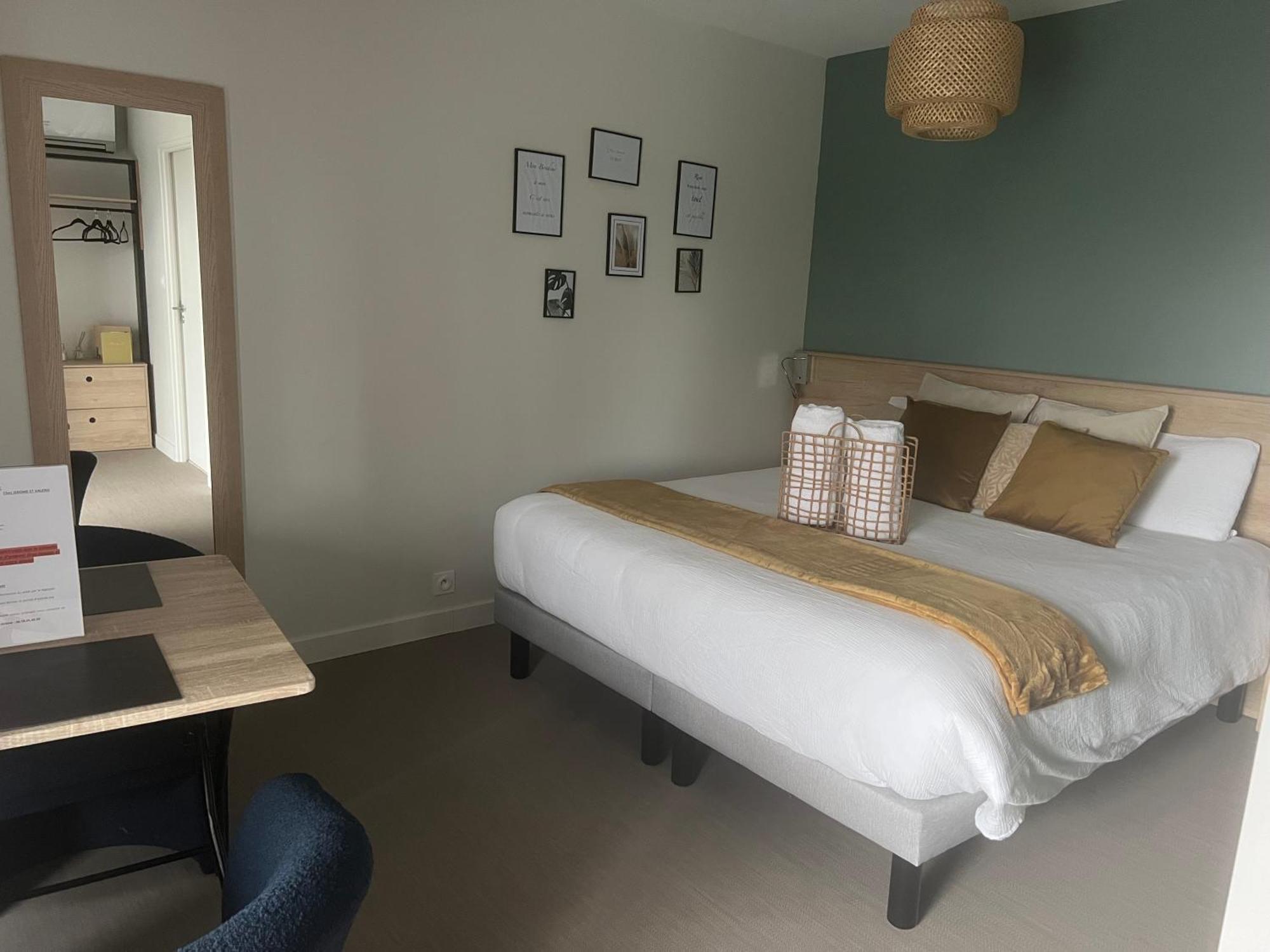 Chambre Privatisee L'Ermitage Vue Sur La Mayenne Château-Gontier Exteriör bild